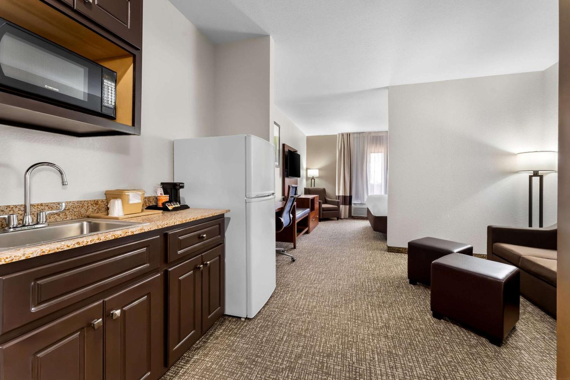 Comfort Inn & Suites Augusta West Near Fort Eisenhower Extérieur photo